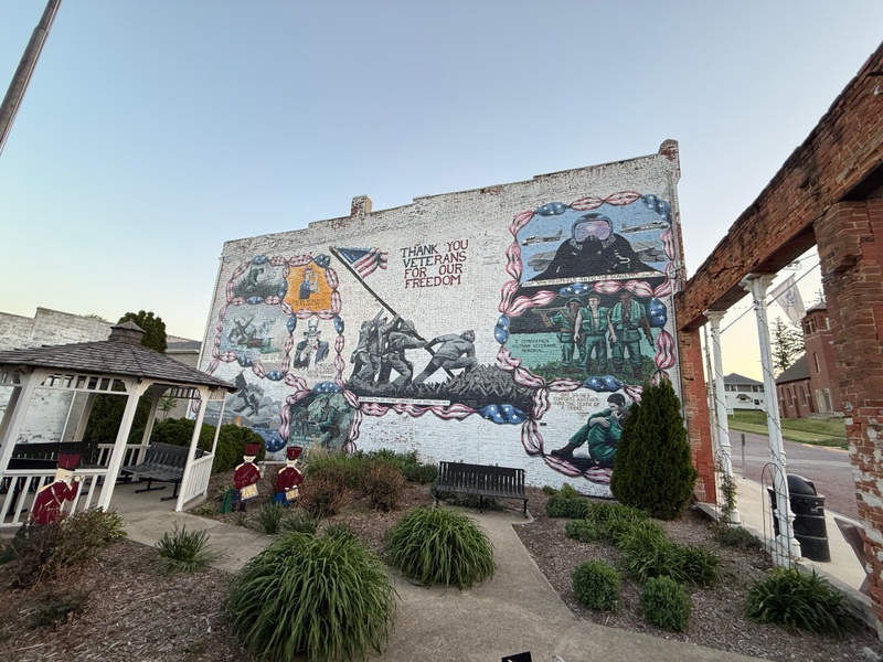 mural in Casey by artist unknown.