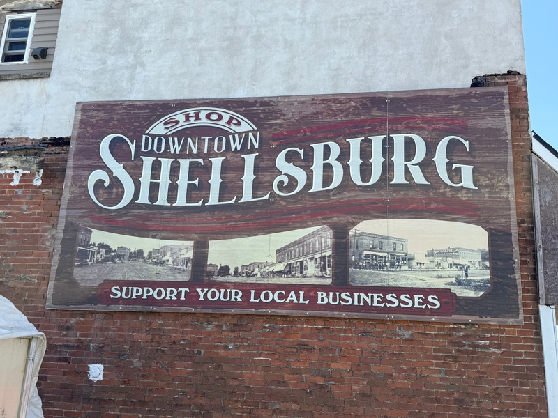 mural in Shellsburg by artist unknown.