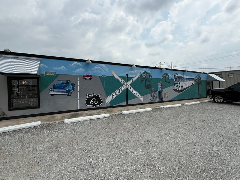 mural in Vinita by artist unknown.
