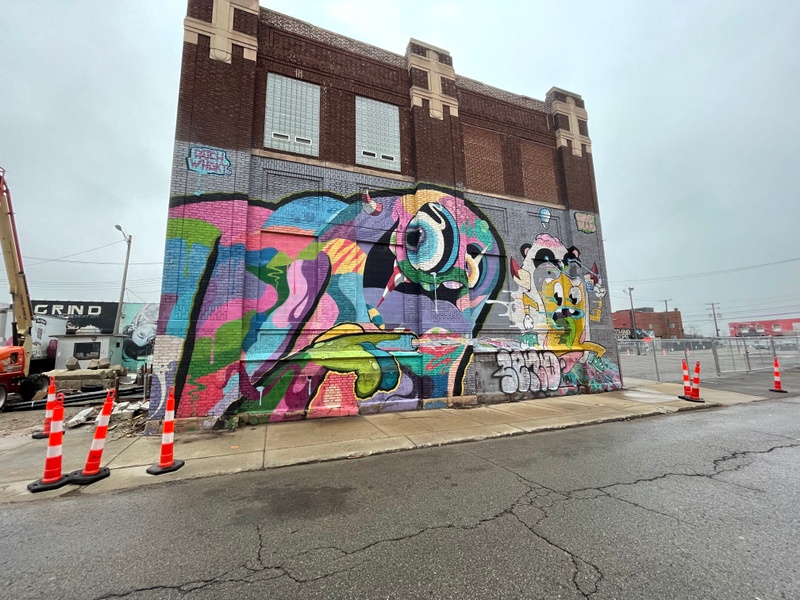 mural in Detroit by artist Patch Whisky.