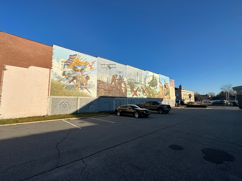 mural in Tarboro by artist unknown.