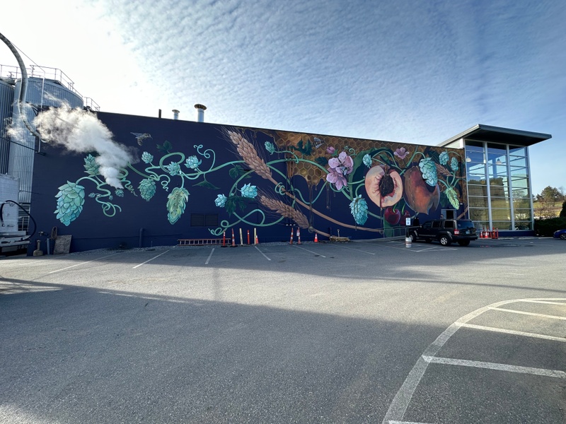 mural in Hershey by artist unknown.