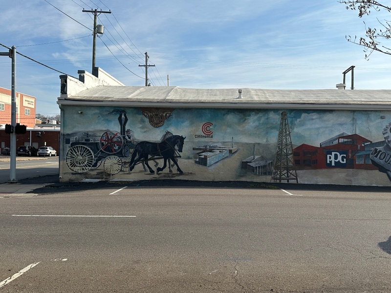 mural in Mount Vernon by artist unknown.