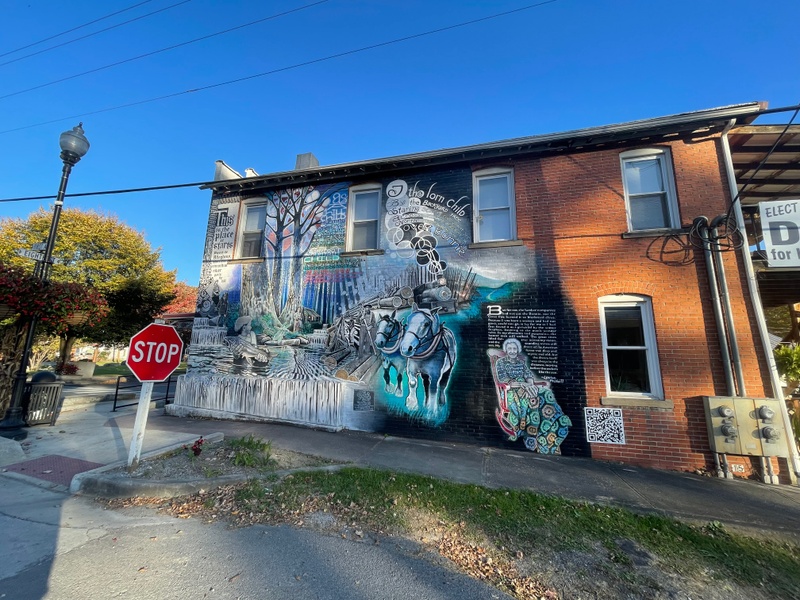 mural in Marlinton by artist unknown.