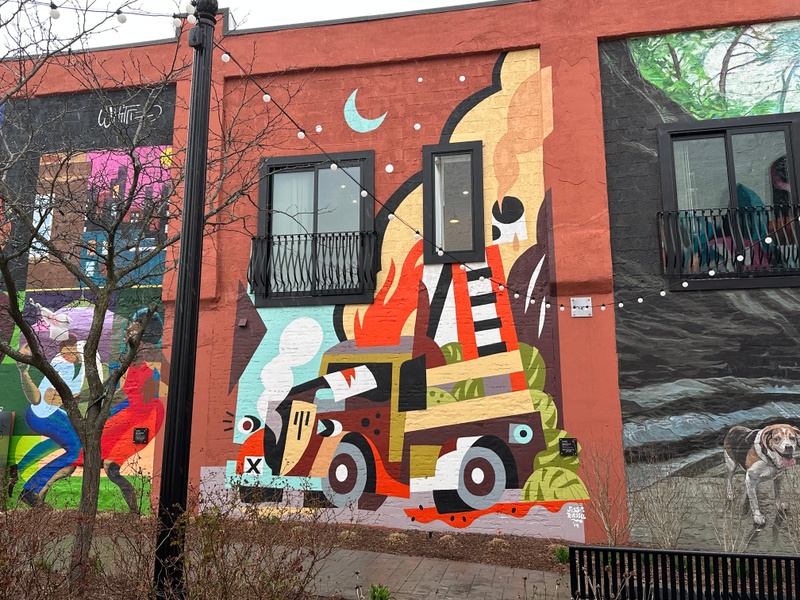 mural in Jackson by artist unknown.