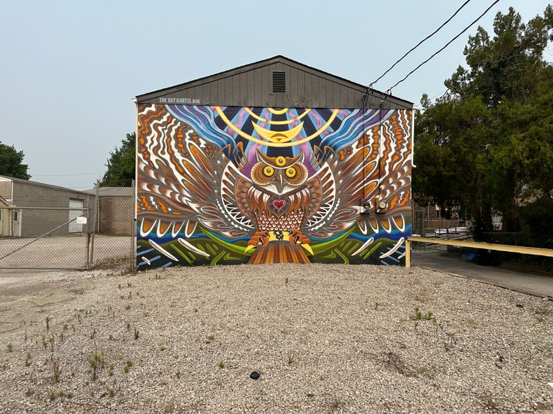 mural in Louisville by artist unknown.