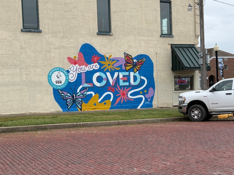 mural in Chanute by artist unknown.
