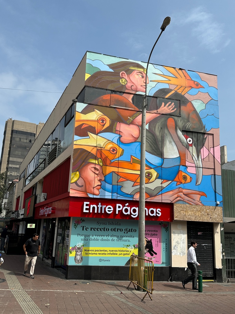 mural in Miraflores by artist unknown.