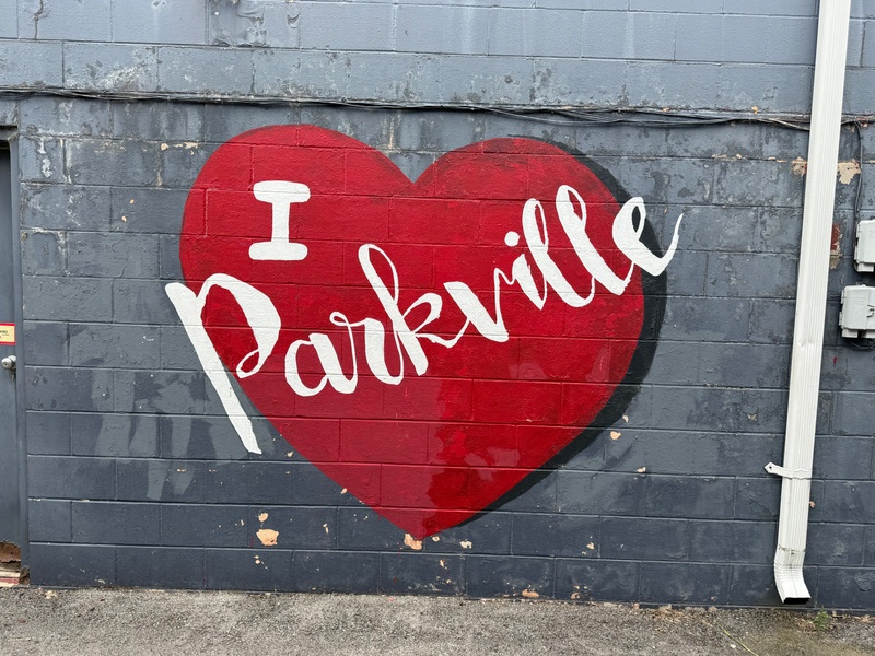 mural in Parkville by artist unknown.