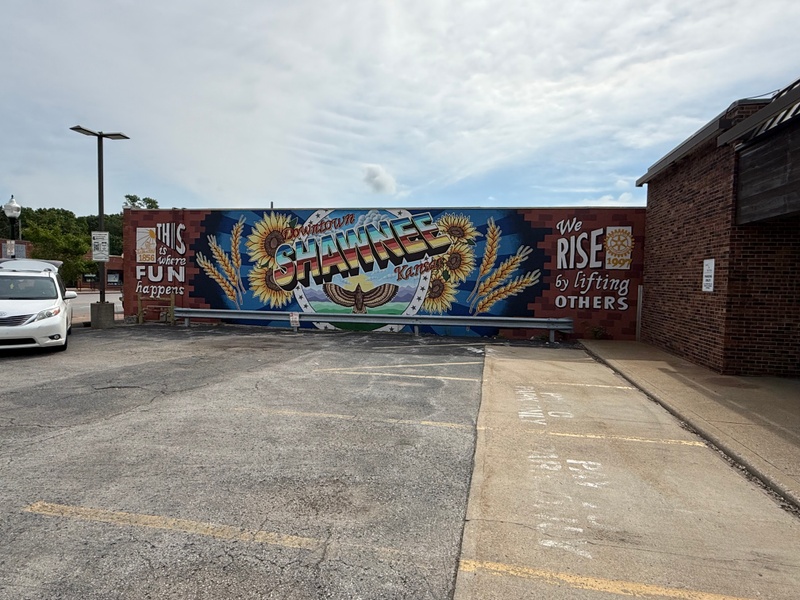 mural in Shawnee by artist unknown.