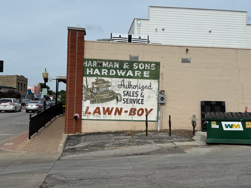 mural in Shawnee by artist unknown.