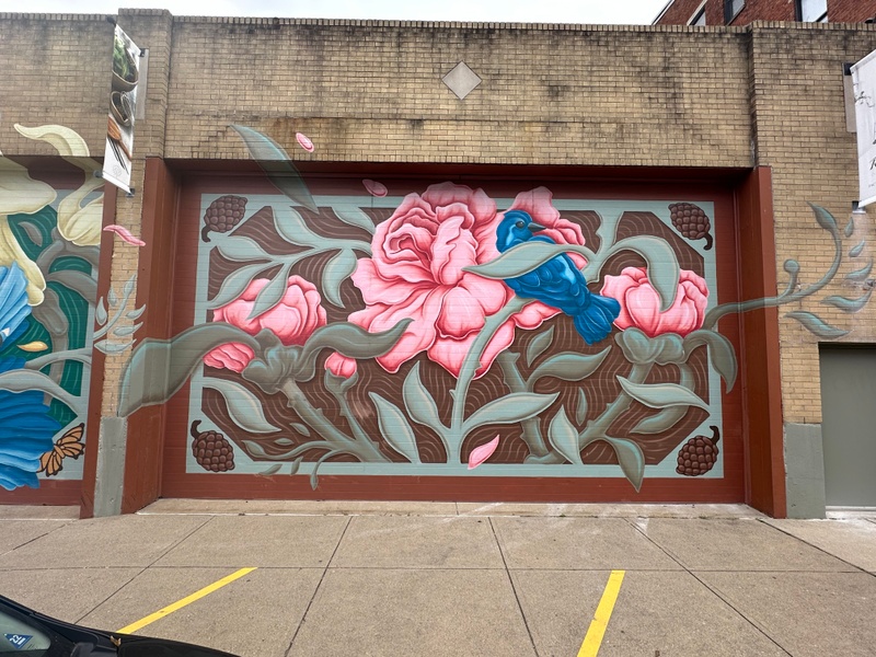 mural in Cincinnati by artist unknown.