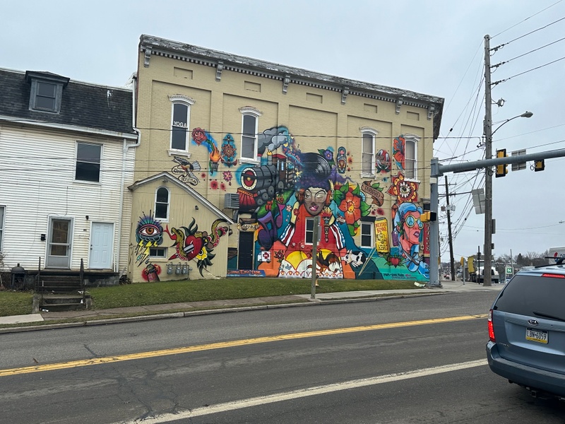 mural in Erie by artist unknown.