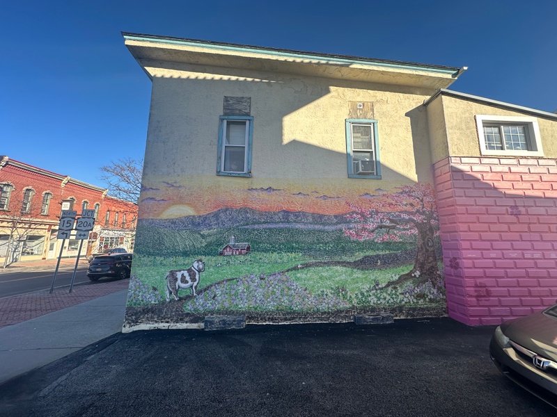 mural in Livonia by artist unknown.