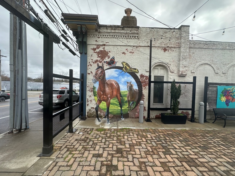 mural in Nicholasville by artist unknown.