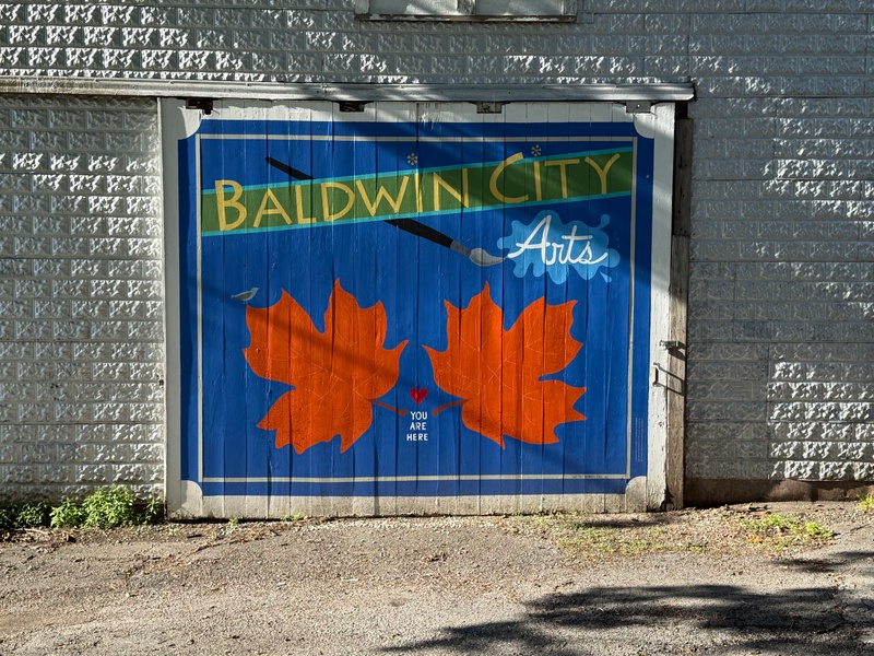mural in Baldwin City by artist unknown.