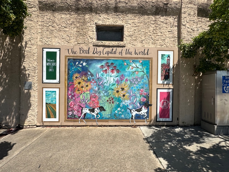 mural in Waynesboro by artist unknown.