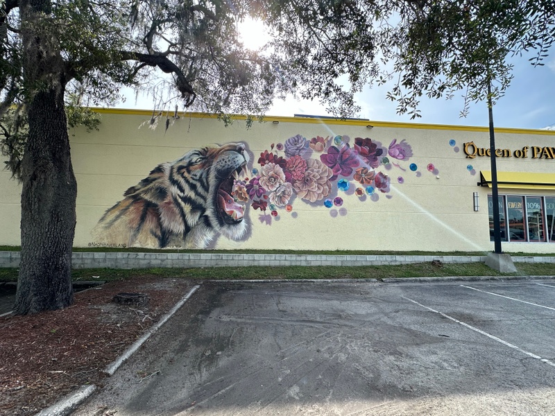 mural in Tampa by artist unknown.