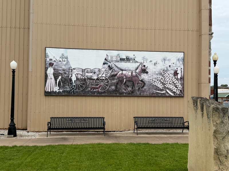 mural in Caldwell by artist unknown.