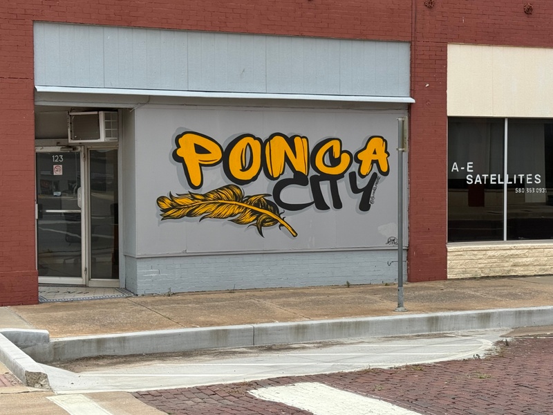 mural in Ponca City by artist unknown.