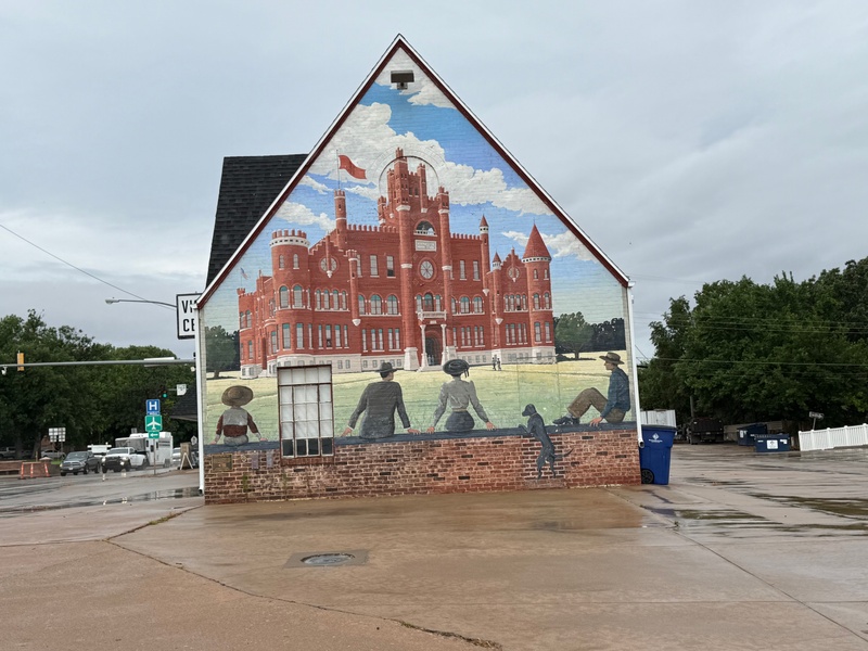 mural in Alva by artist unknown.