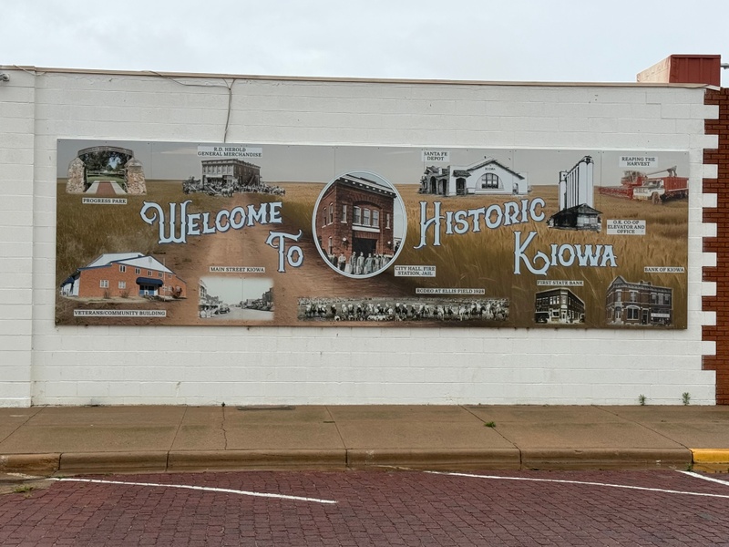 mural in Kiowa by artist unknown.
