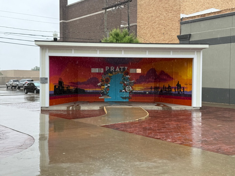 mural in Pratt by artist unknown.