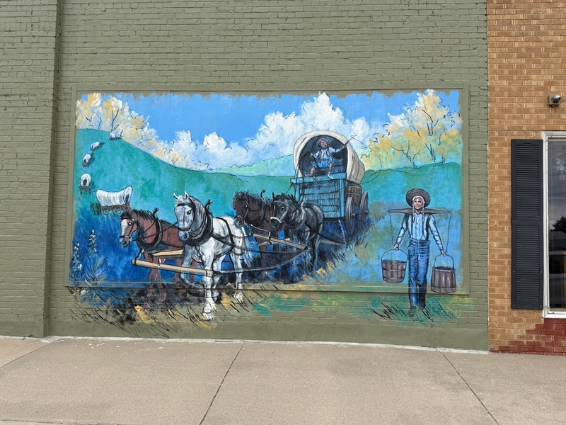 mural in Meade by artist unknown.