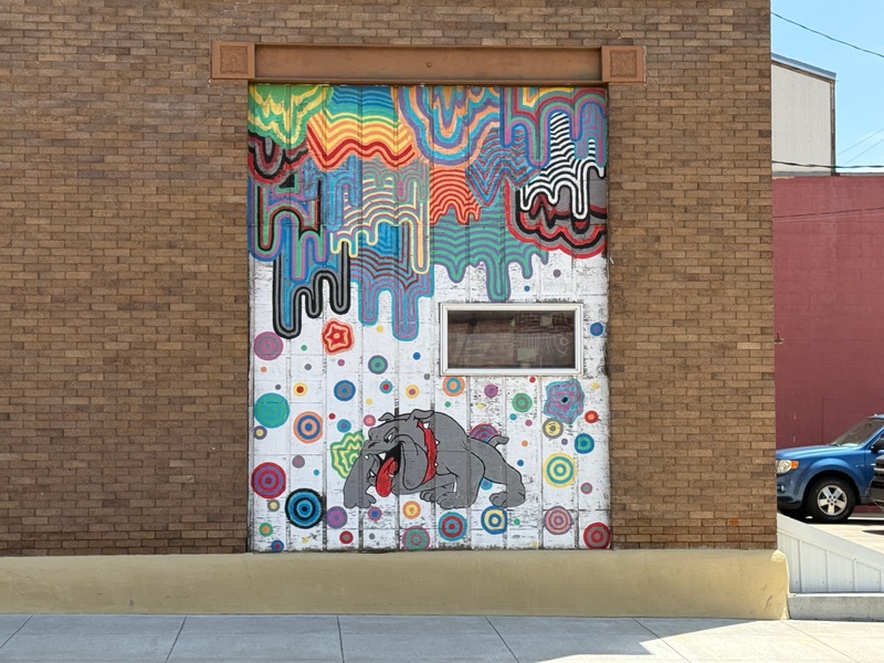mural in Marysville by artist unknown.