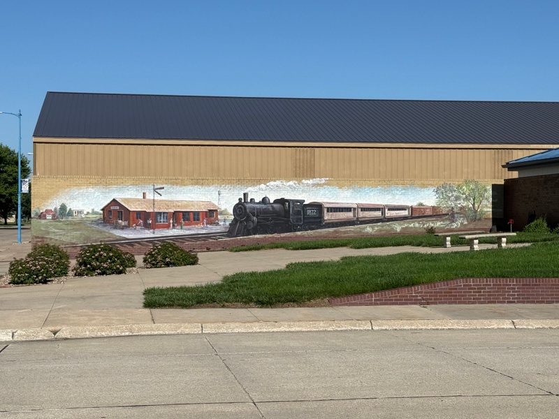 mural in De Witt by artist unknown.
