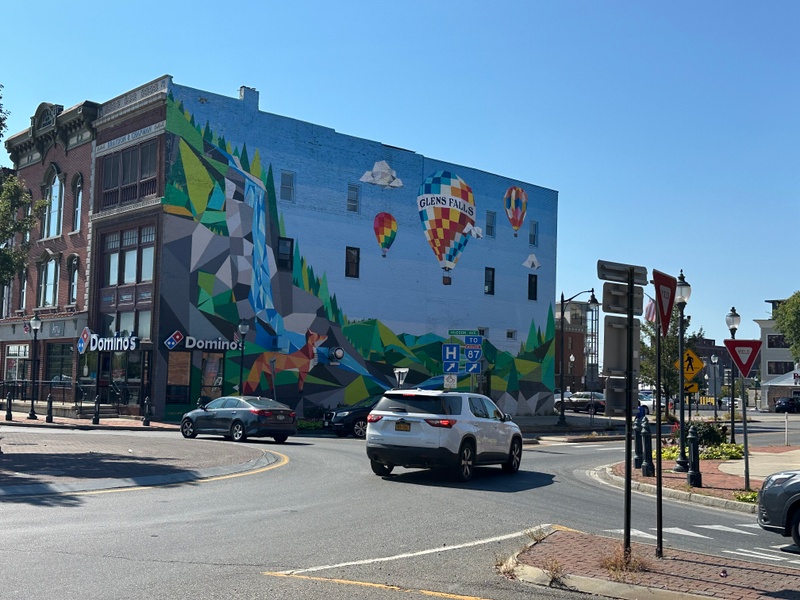 mural in Glens Falls by artist unknown.