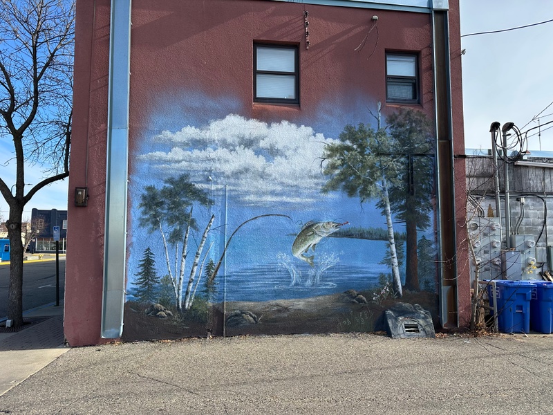 mural in Bemidji by artist unknown.