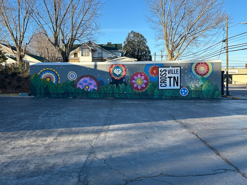 mural in Crossville by artist unknown.