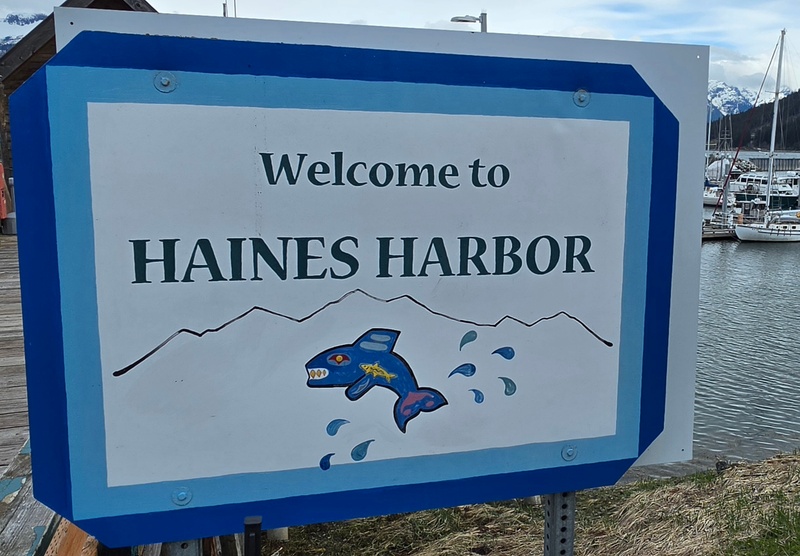 mural in Haines by artist unknown.
