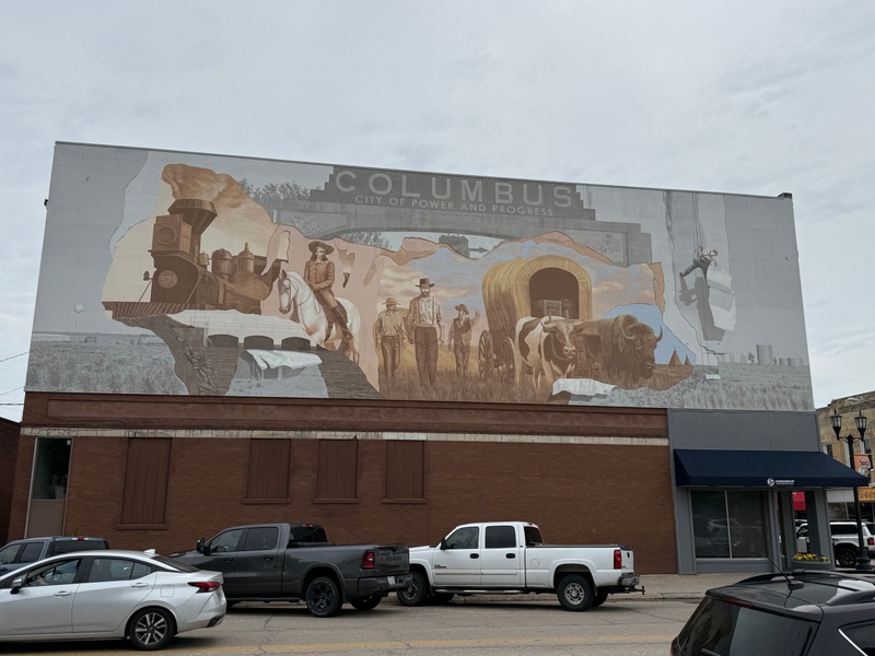 mural in Columbus by artist unknown.