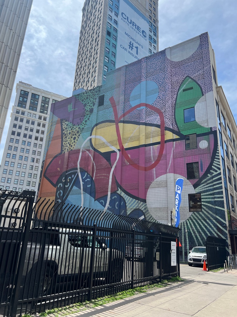 mural in Detroit by artist HENSE.