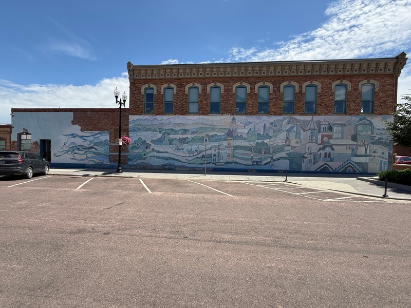 mural in Vermillion by artist unknown.