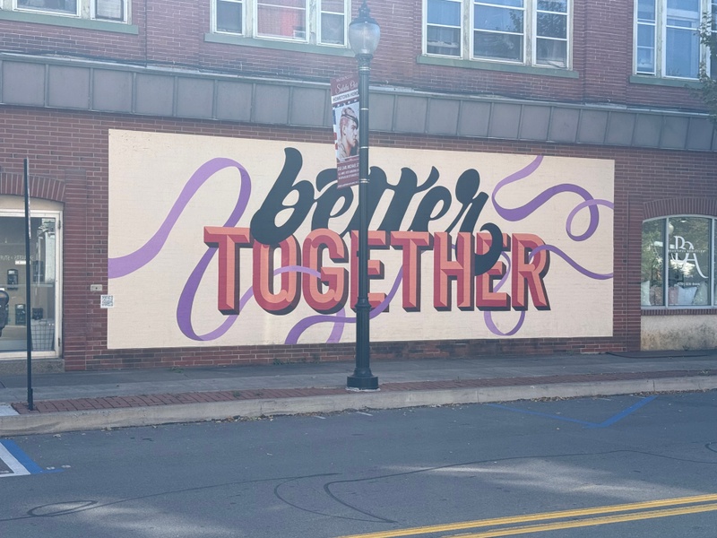 mural in Milton by artist unknown.