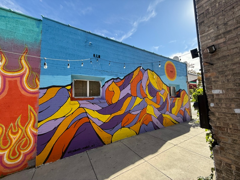 mural in Midvale by artist unknown.