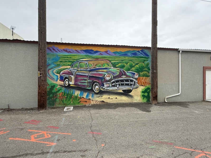 mural in Winnemucca by artist unknown.