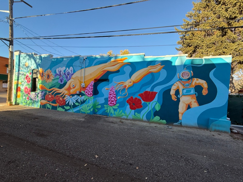 mural in Berthoud by artist unknown.