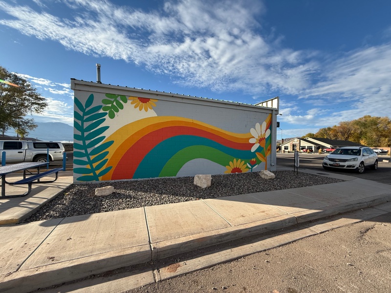 mural in Richfield by artist unknown.