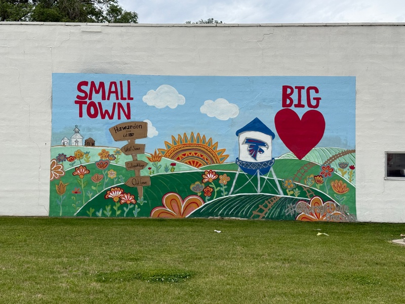 mural in Hawarden by artist unknown.