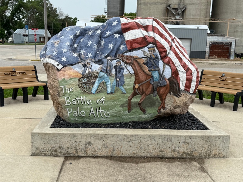 mural in Ruthven by artist unknown.
