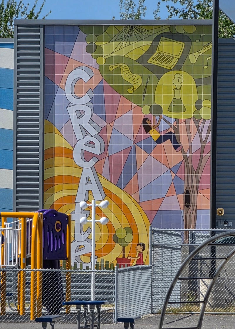 mural in Fairbanks by artist unknown.