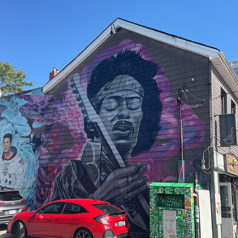 mural in Toronto by artist unknown.
