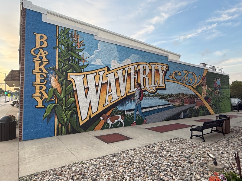 mural in Waverly by artist unknown.