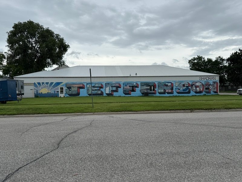 mural in Jefferson by artist unknown.