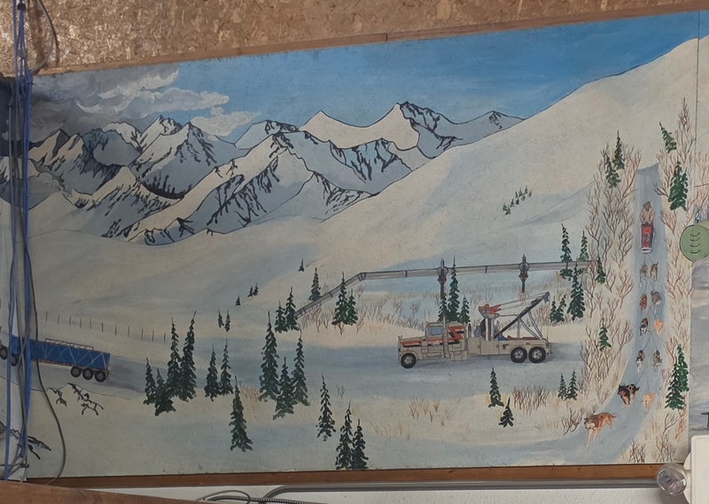 mural in Coldfoot by artist unknown.
