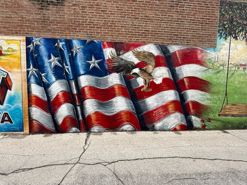 mural in Winterset by artist unknown.